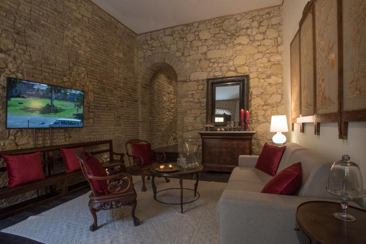 Suite Via Sulis 61 Cagliari Ngoại thất bức ảnh
