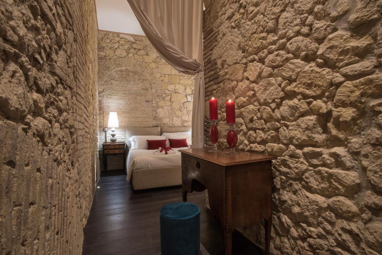 Suite Via Sulis 61 Cagliari Ngoại thất bức ảnh